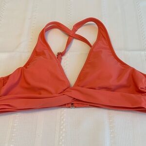 EUC CUPSHE Coral Halter Bikini Festival Top Spring Sun-Ready Size L